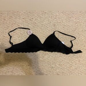 cuddlduds lightly lined wireless black clasp black bra size small